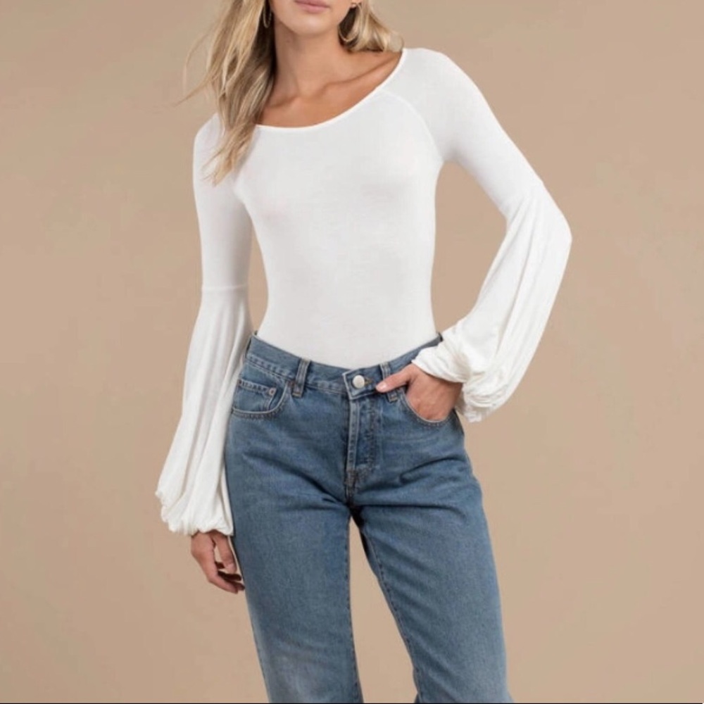 NWT free people To the  balloon sleeve  top